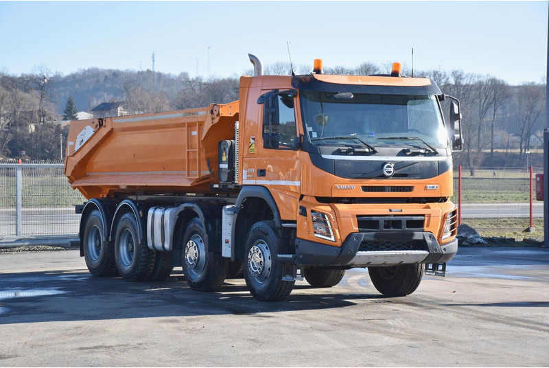 Volvo FMX 460 - Billenőplatós teherautó: 1 kép. Volvo FMX 460 - Billenőplatós teherautó: 1 kép.