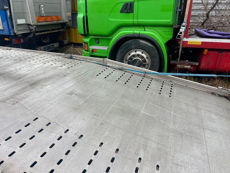 Fgs for 2 cars + winch - Félpótkocsi autószállító: 5 kép. Fgs for 2 cars + winch - Félpótkocsi autószállító: 5 kép.