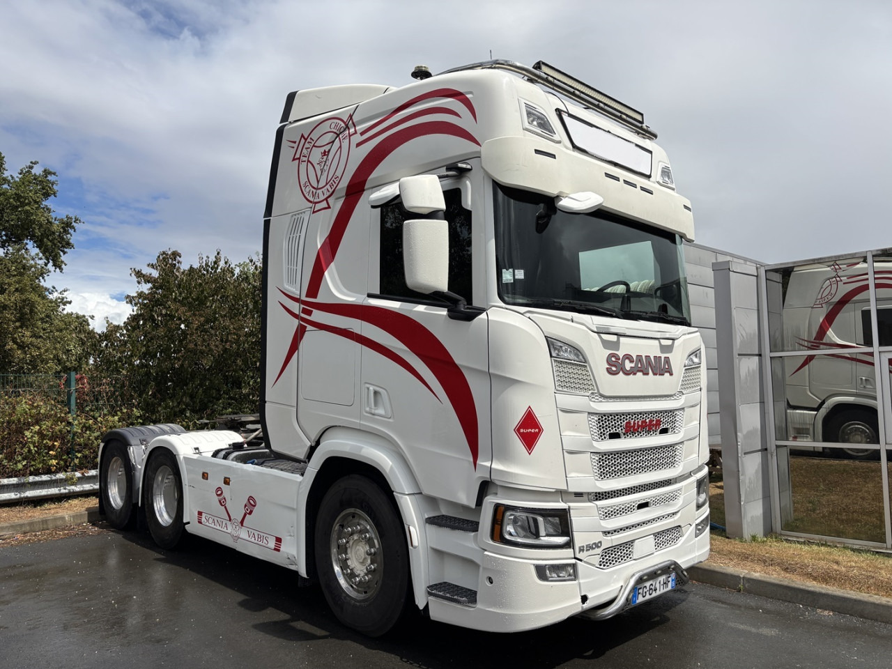SCANIA R 500 A6x4NB - Nyergesvontató: 1 kép. SCANIA R 500 A6x4NB - Nyergesvontató: 1 kép.