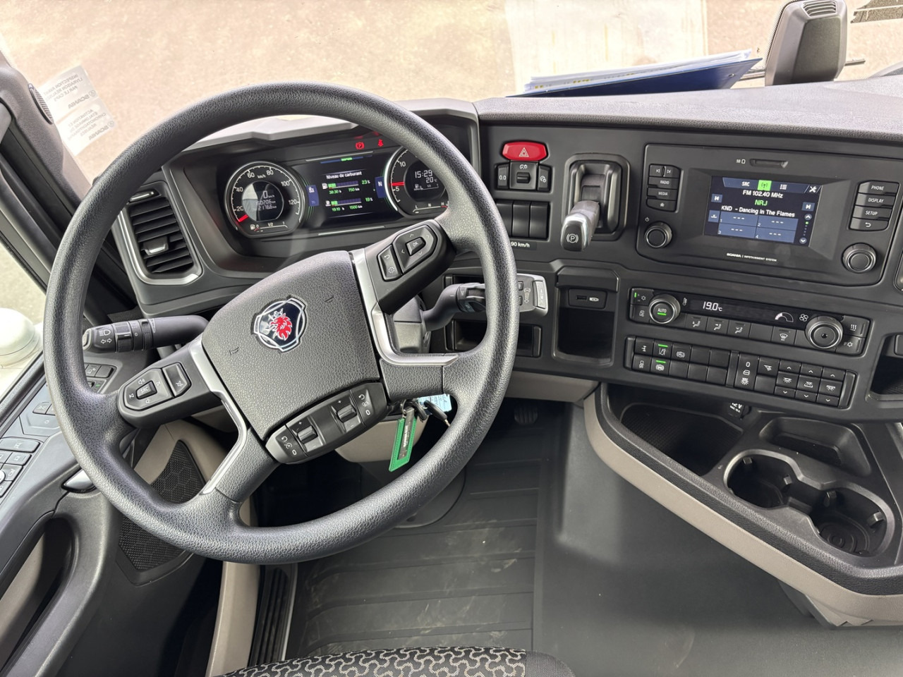 Nyergesvontató SCANIA S 500 A4x2NA: 9 kép.