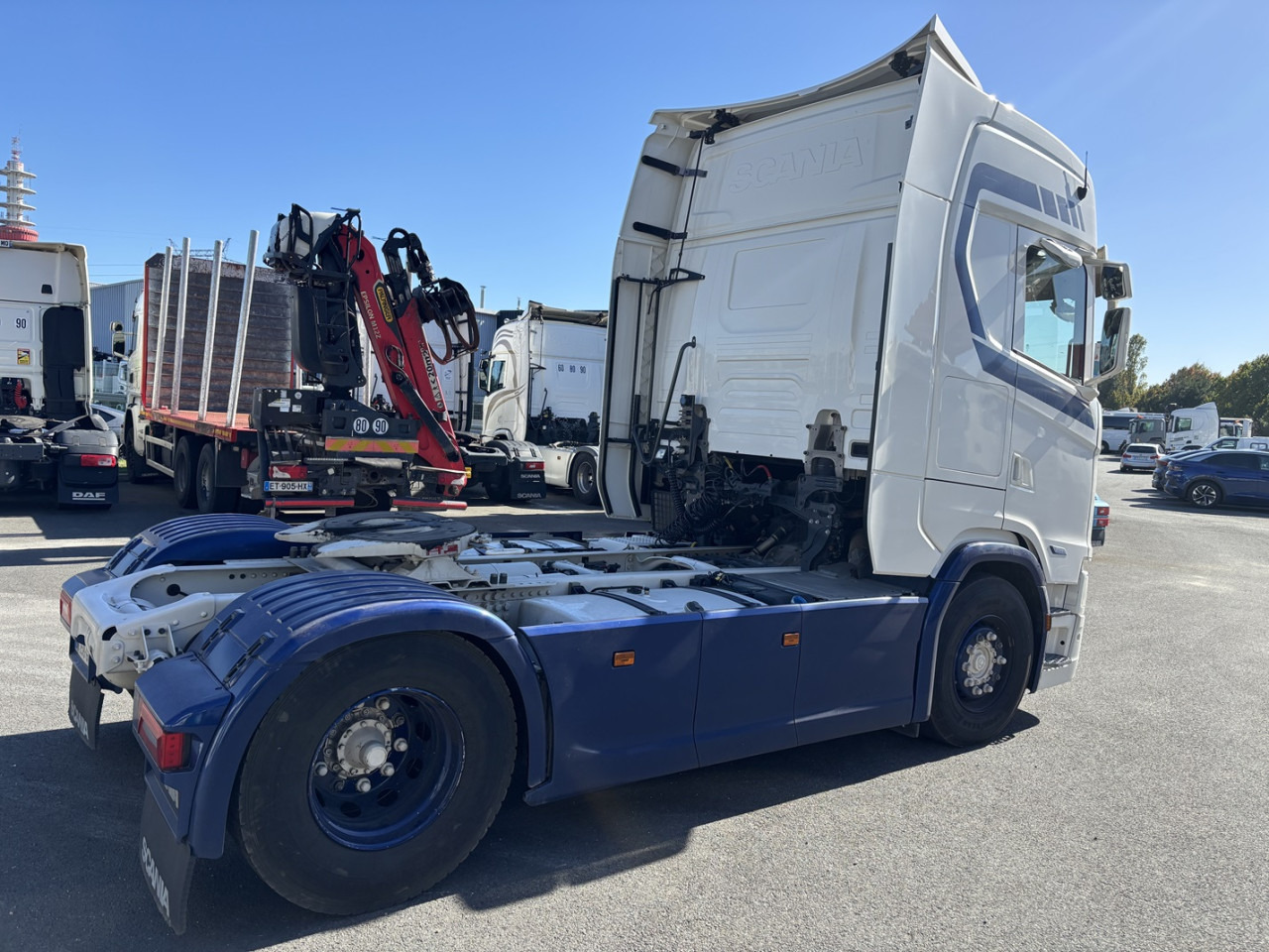 SCANIA S 500 A4x2NB - Nyergesvontató: 3 kép. SCANIA S 500 A4x2NB - Nyergesvontató: 3 kép.