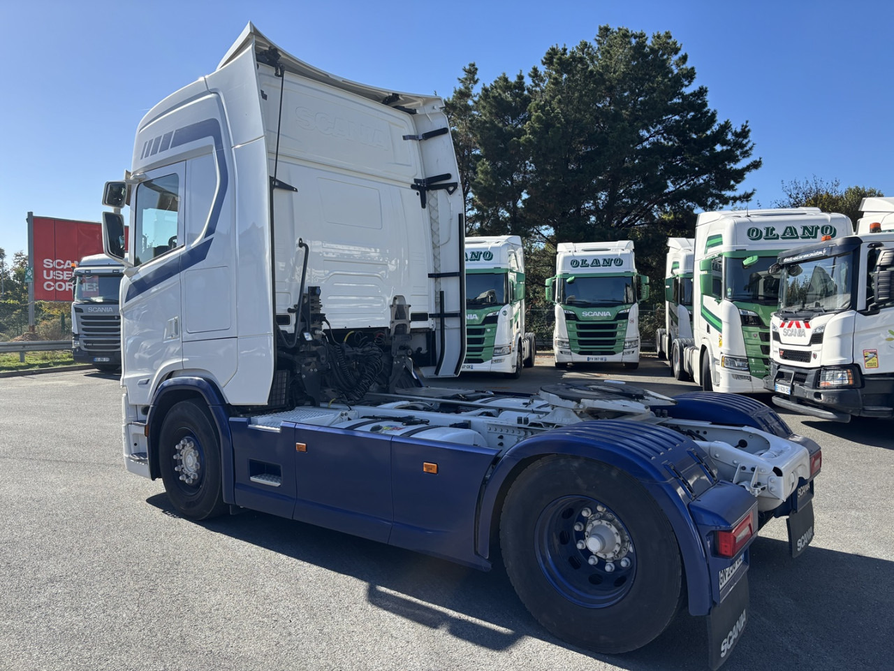 SCANIA S 500 A4x2NB - Nyergesvontató: 4 kép. SCANIA S 500 A4x2NB - Nyergesvontató: 4 kép.