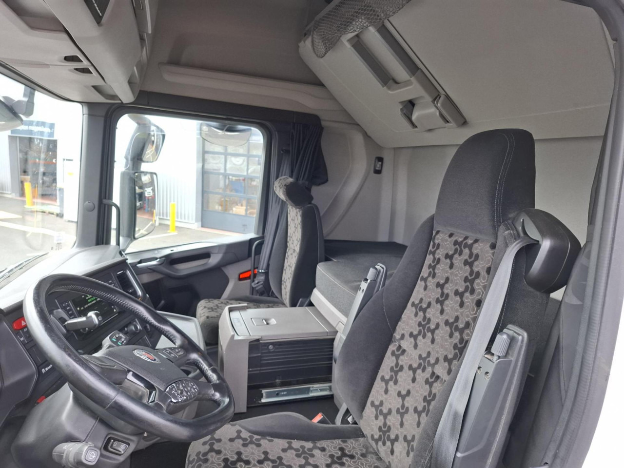 SCANIA SCANIA R500 CR20H - Nyergesvontató: 3 kép. SCANIA SCANIA R500 CR20H - Nyergesvontató: 3 kép.