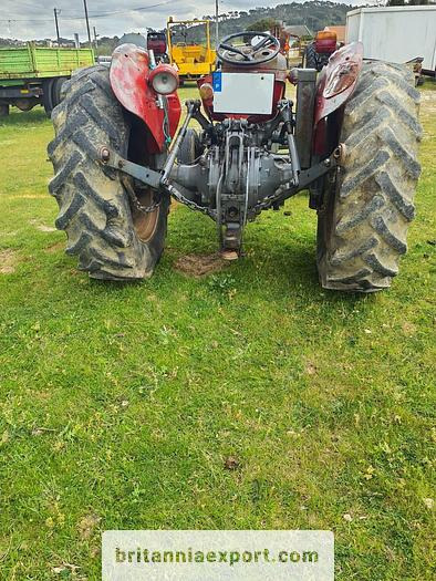 MASSEY FERGUSON 65 | 4 cylinder diesel | disc brakes - Traktor: 4 kép. MASSEY FERGUSON 65 | 4 cylinder diesel | disc brakes - Traktor: 4 kép.