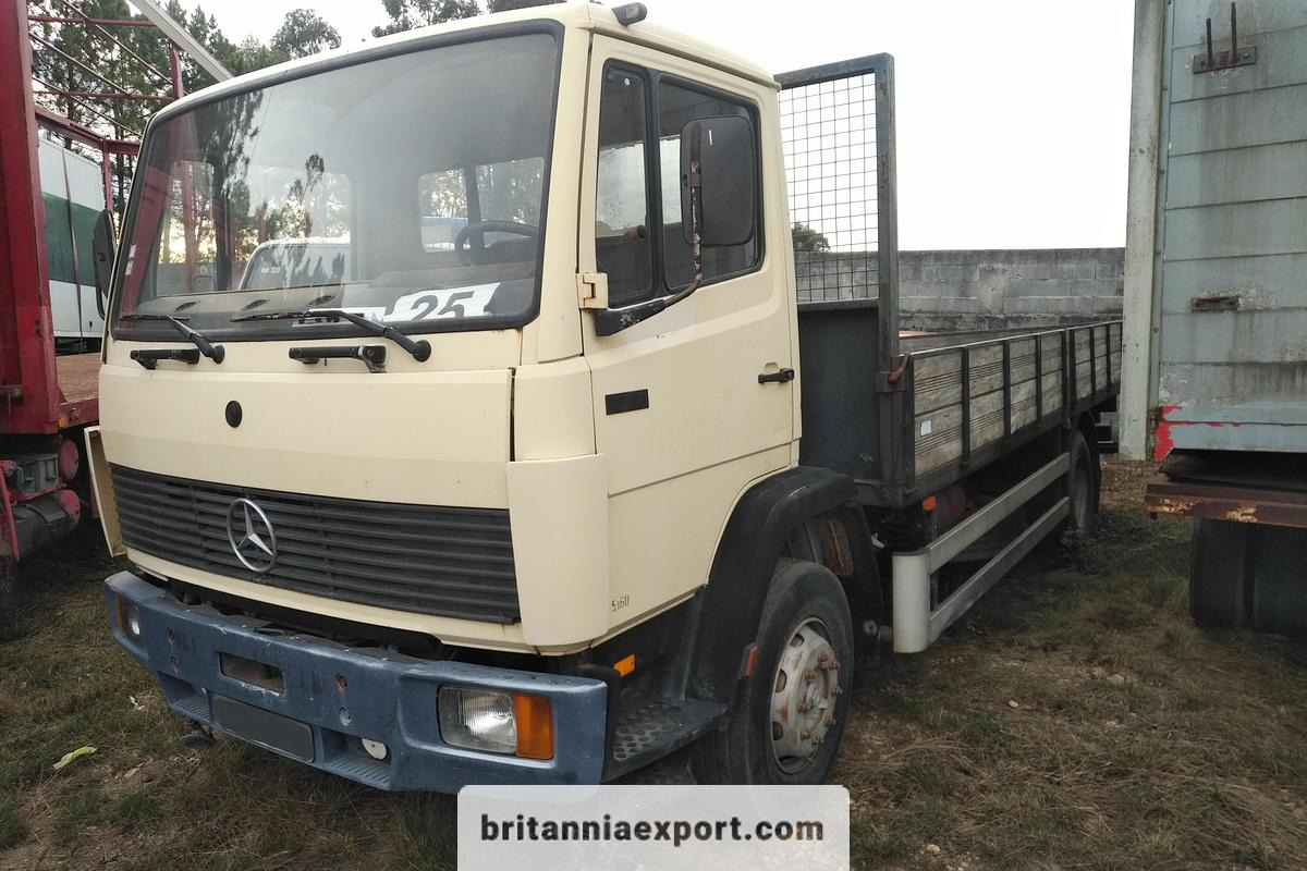 MERCEDES-BENZ 1314 | OM366 6 Cylinder | 4x2 6 Tyres | 13 Ton| - Platós teherautó: 1 kép. MERCEDES-BENZ 1314 | OM366 6 Cylinder | 4x2 6 Tyres | 13 Ton| - Platós teherautó: 1 kép.