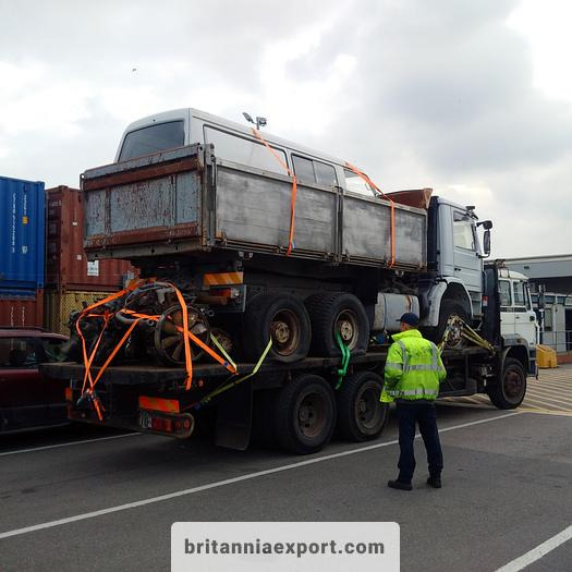 Nyergesvontató SCANIA P 124 G 400  | CP19  | Euro 2  | Manual gearbox: 27 kép.