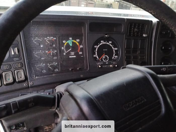 Nyergesvontató SCANIA P 124 G 400  | CP19  | Euro 2  | Manual gearbox: 8 kép.