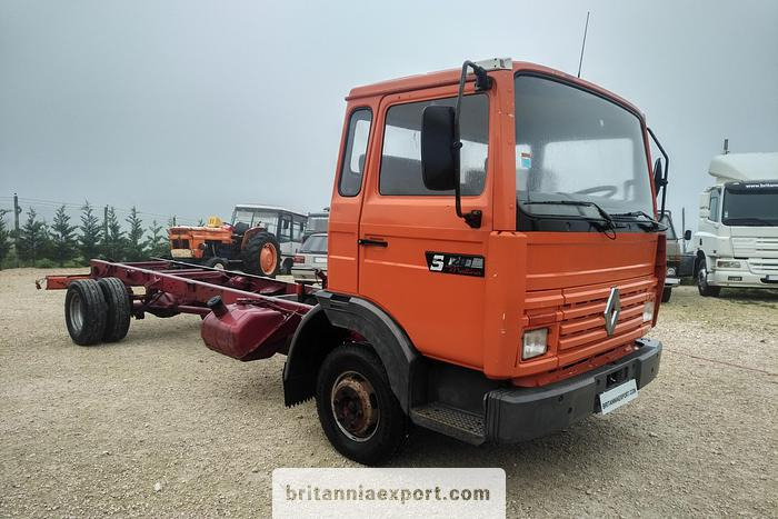 RENAULT Midliner S120 Turbo 7.7 Ton Chassis Cab Truck | ZF Manual | - Alvaz teherautó: 1 kép. RENAULT Midliner S120 Turbo 7.7 Ton Chassis Cab Truck | ZF Manual | - Alvaz teherautó: 1 kép.