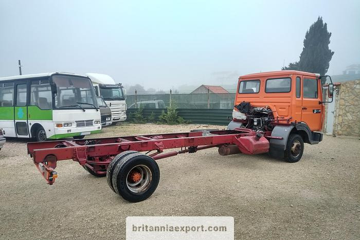 RENAULT Midliner S120 Turbo | Perkins 3.9 diesel engine | ZF manual - Alvaz teherautó: 5 kép. RENAULT Midliner S120 Turbo | Perkins 3.9 diesel engine | ZF manual - Alvaz teherautó: 5 kép.