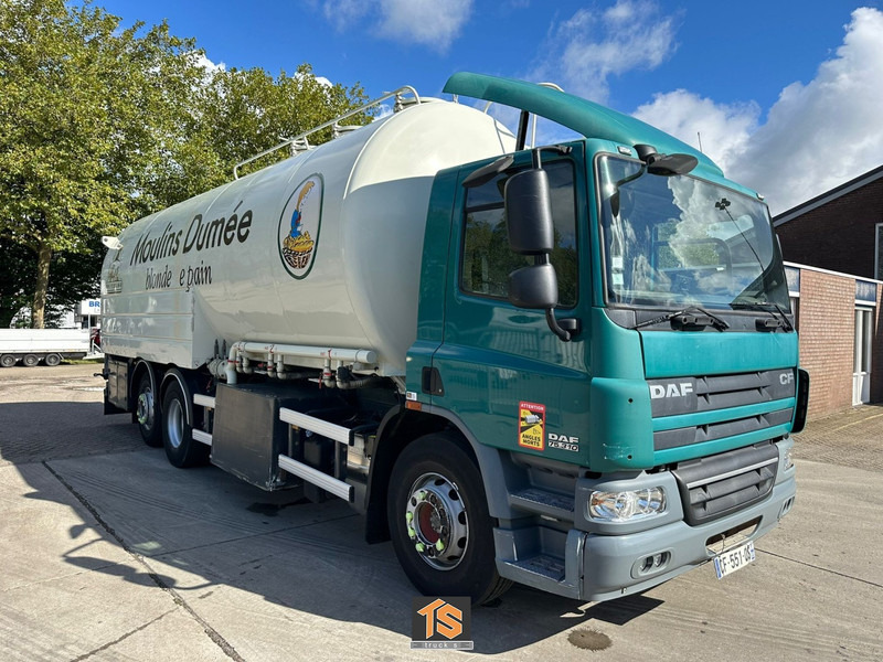 DAF CF 75.310 ZAUG UND DRUCK - MEEL/FLOUR - TOP - Tartályos teherautó: 2 kép. DAF CF 75.310 ZAUG UND DRUCK - MEEL/FLOUR - TOP - Tartályos teherautó: 2 kép.