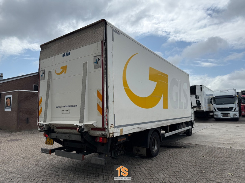 DAF LF 210 FA 12 TON - LADEBORDWAND - NL TOP TRUCK - Dobozos felépítményű teherautó: 5 kép. DAF LF 210 FA 12 TON - LADEBORDWAND - NL TOP TRUCK - Dobozos felépítményű teherautó: 5 kép.