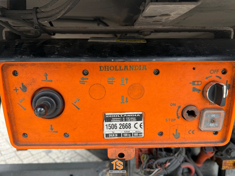 DAF LF 210 FA 12 TON - LADEBORDWAND - NL TOP TRUCK - Dobozos felépítményű teherautó: 4 kép. DAF LF 210 FA 12 TON - LADEBORDWAND - NL TOP TRUCK - Dobozos felépítményű teherautó: 4 kép.