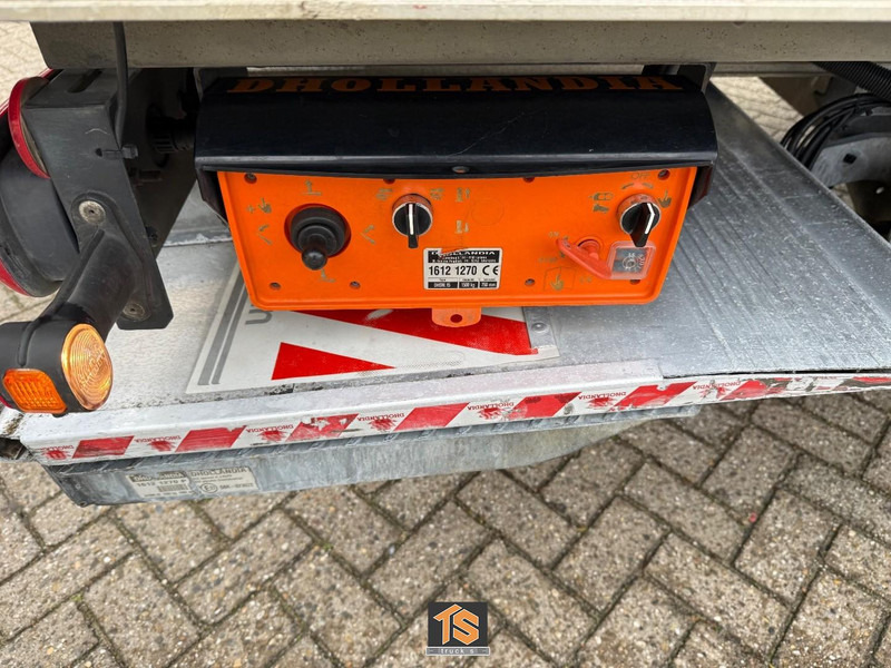 DAF LF180 12 TON - LADEBORDWAND - TOP TRUCK - Dobozos felépítményű teherautó: 4 kép. DAF LF180 12 TON - LADEBORDWAND - TOP TRUCK - Dobozos felépítményű teherautó: 4 kép.