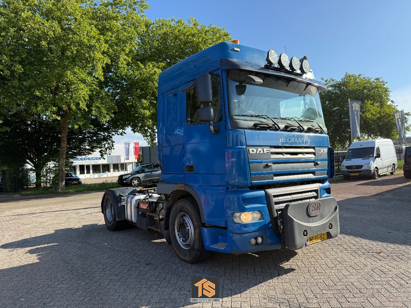 DAF FT XF105 410 - SC - HYDRAULIEK - NL TOP TRUCK - TUV 11/25 - Nyergesvontató: 3 kép. DAF FT XF105 410 - SC - HYDRAULIEK - NL TOP TRUCK - TUV 11/25 - Nyergesvontató: 3 kép.