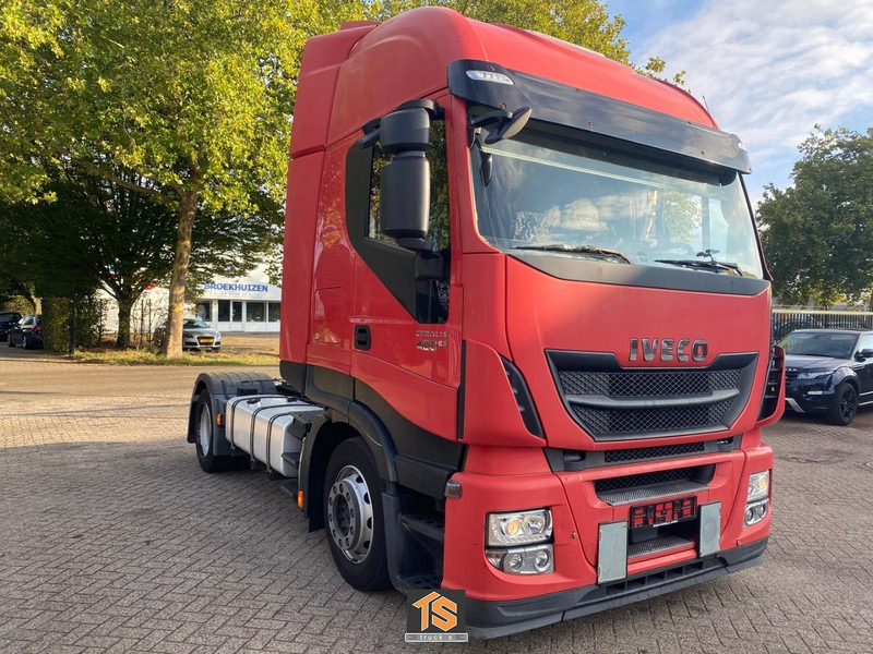 Iveco AS440T/ FP-LT 420 - STRALIS - MEGA/LOW - NL TOP TRUCK - Nyergesvontató: 2 kép. Iveco AS440T/ FP-LT 420 - STRALIS - MEGA/LOW - NL TOP TRUCK - Nyergesvontató: 2 kép.