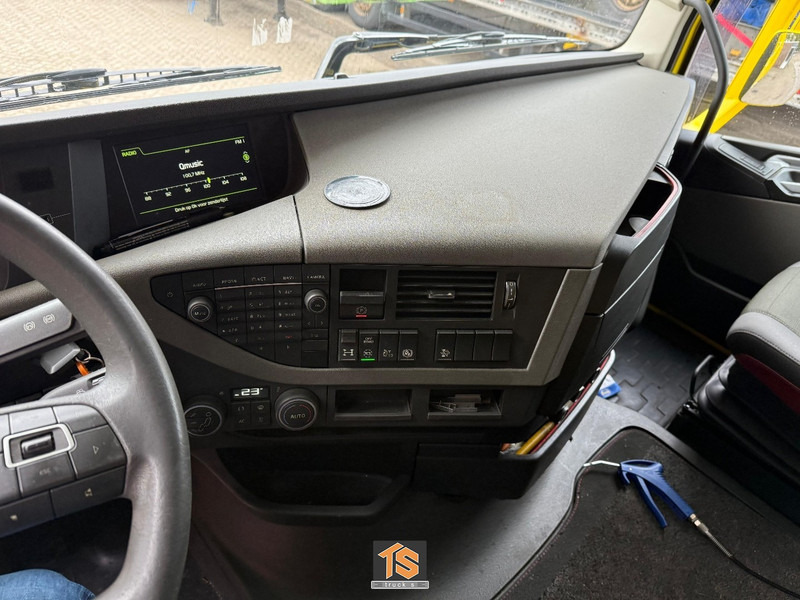 Volvo FH 460 - AUTOMATIC - EURO 6 - APK/TUV 07/2026 - NL TRUCK - TOP!! - Nyergesvontató: 4 kép. Volvo FH 460 - AUTOMATIC - EURO 6 - APK/TUV 07/2026 - NL TRUCK - TOP!! - Nyergesvontató: 4 kép.