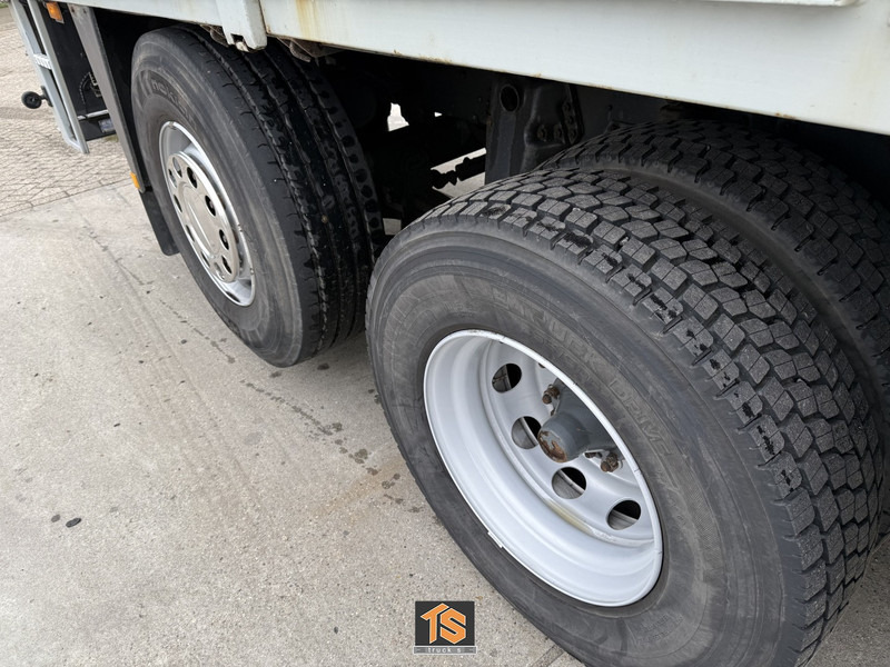 Scania P 270 DB 6X2*4 HNA KRAN/CRANE - NL TOP TRUCK - TUV 2/26 - Platós teherautó, Darus autó: 5 kép. Scania P 270 DB 6X2*4 HNA KRAN/CRANE - NL TOP TRUCK - TUV 2/26 - Platós teherautó, Darus autó: 5 kép.