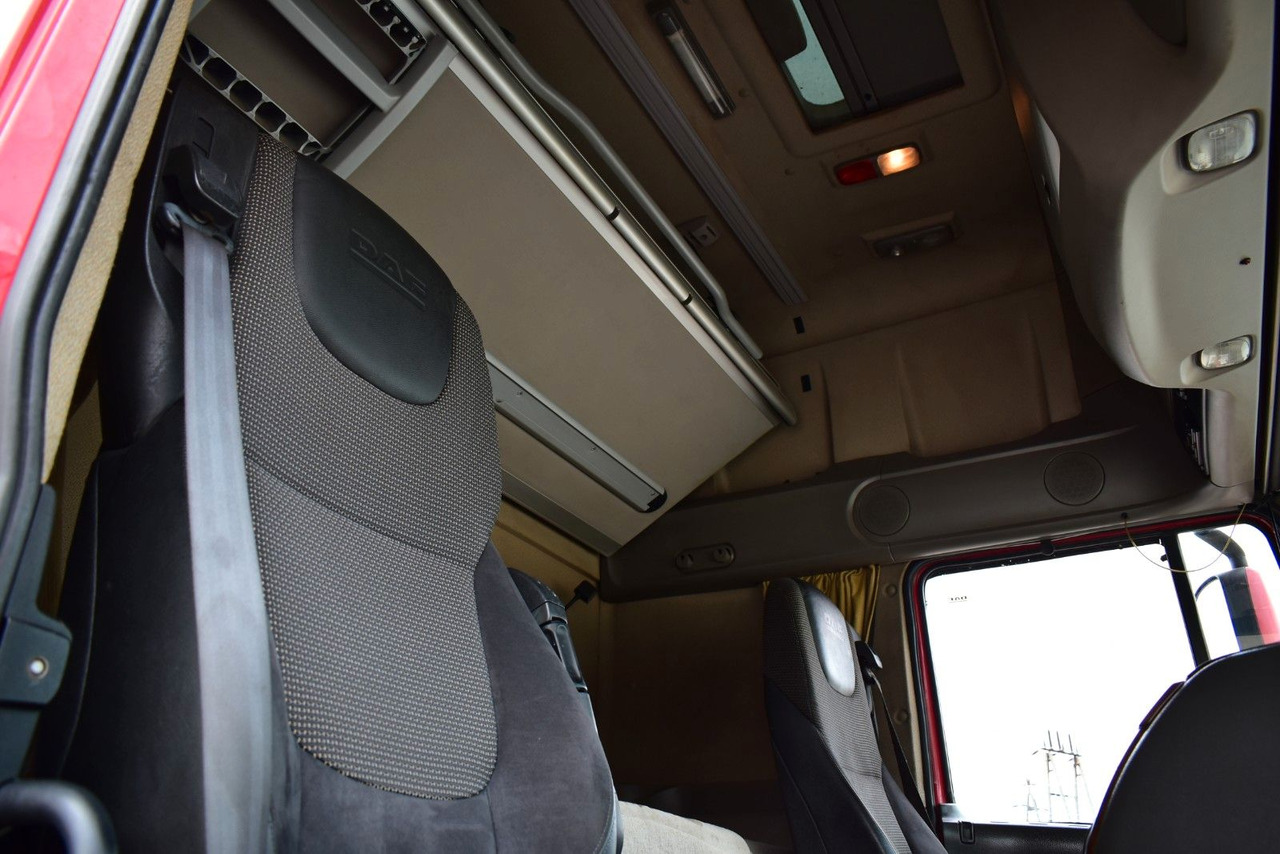 Új Darus autó DAF XF 105 6x2 HMF 4020 EURO 5 KRAN CRANE .: 16 kép.