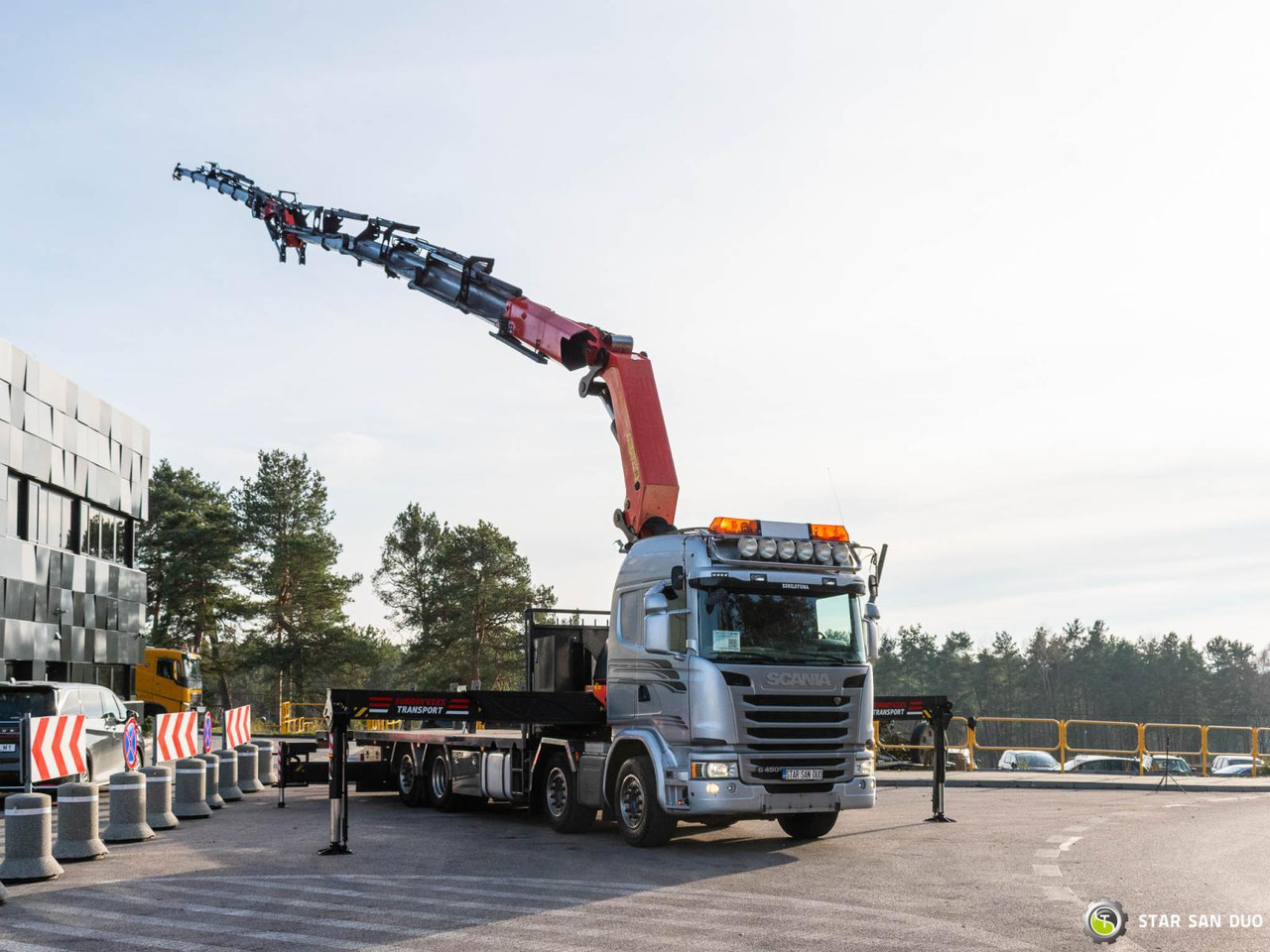 - Darus autó: 2 kép. - Darus autó: 2 kép.