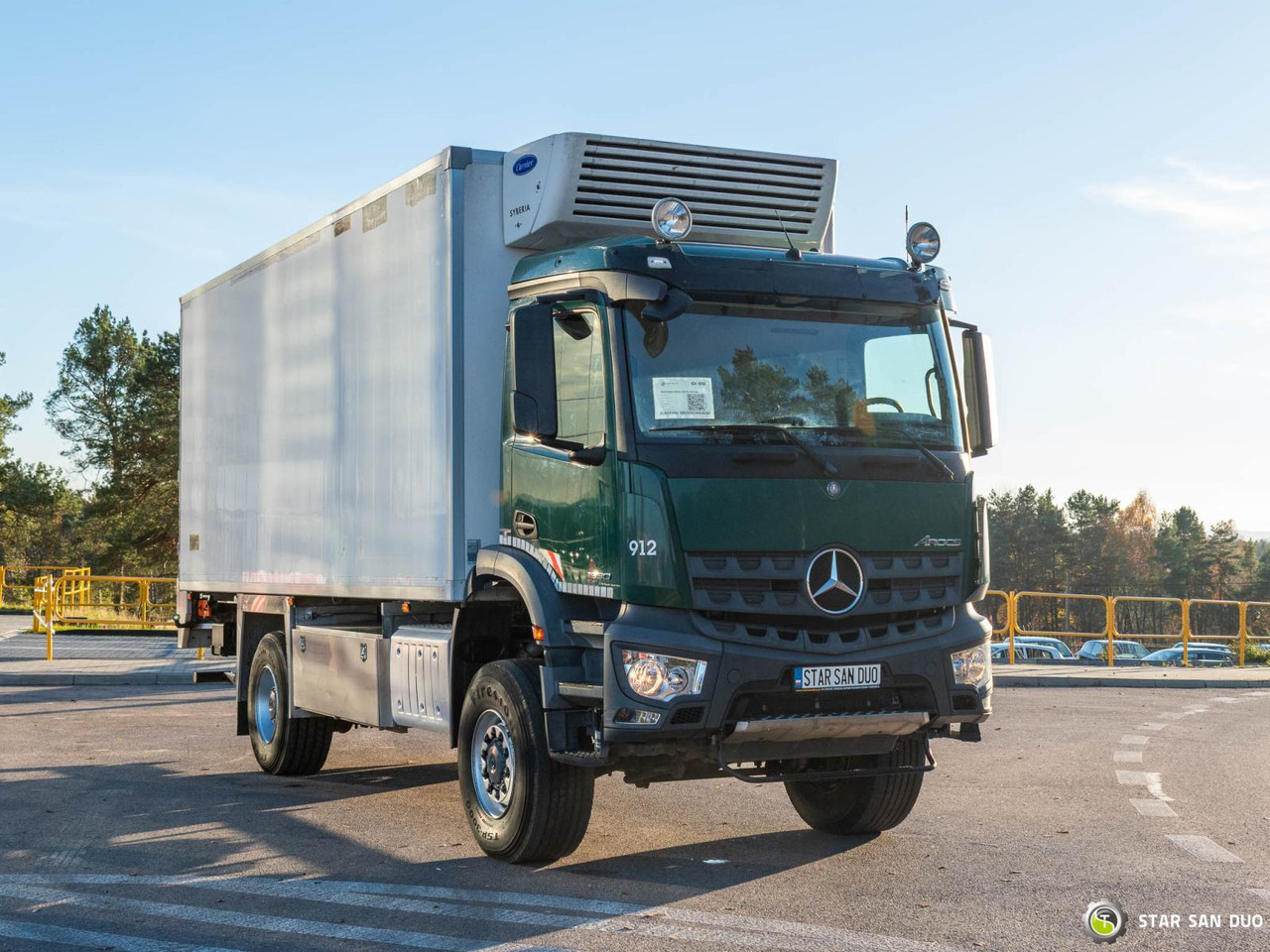 - Alvaz teherautó: 2 kép. - Alvaz teherautó: 2 kép.