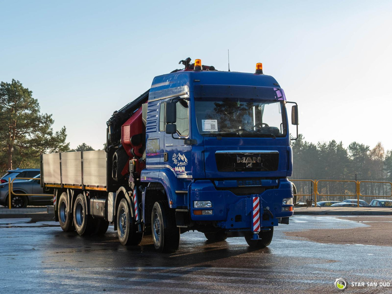 - Darus autó: 5 kép. - Darus autó: 5 kép.