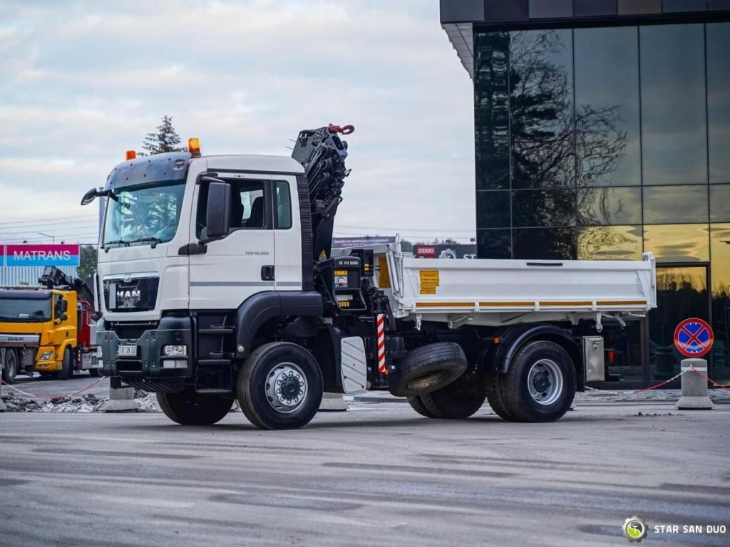 MAN TGS 18.360 4x4 HIAB 144 E-4 Crane Kipper - Billenőplatós teherautó: 5 kép. MAN TGS 18.360 4x4 HIAB 144 E-4 Crane Kipper - Billenőplatós teherautó: 5 kép.