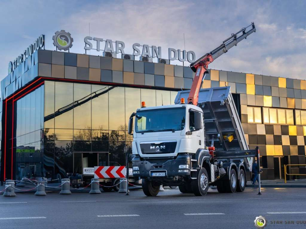 MAN TGS 26.360 6x6 PALFINGER PK 18001 EH Crane Kipe - Darus autó: 1 kép. MAN TGS 26.360 6x6 PALFINGER PK 18001 EH Crane Kipe - Darus autó: 1 kép.