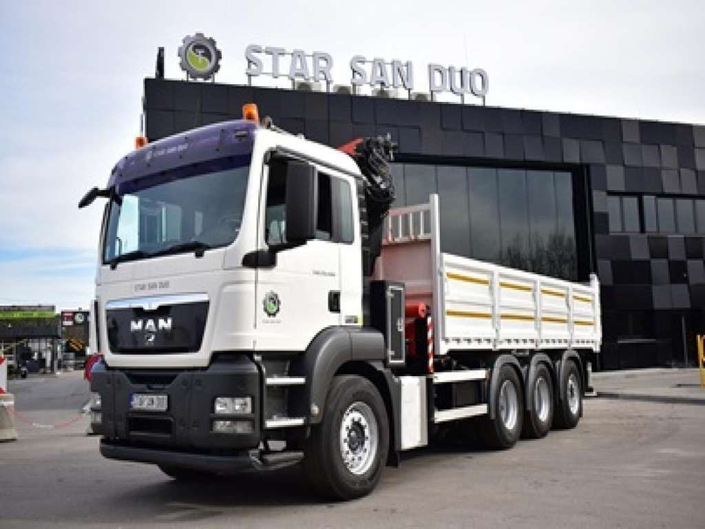 MAN TGS 35.400 8X4 PALFINGER PK 33002 CRANE KIPPER - Darus autó, Billenőplatós teherautó: 4 kép. MAN TGS 35.400 8X4 PALFINGER PK 33002 CRANE KIPPER - Darus autó, Billenőplatós teherautó: 4 kép.