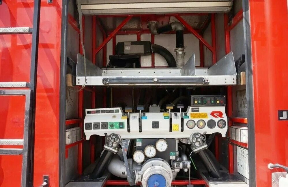 Tűzoltóautó Mercedes-Benz 4x4 ATEGO 1225 Firebrigade Feuerwehr: 11 kép.