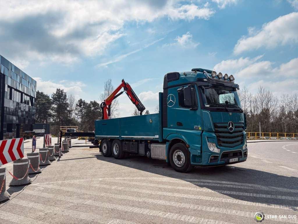 Mercedes-Benz ACTROS 2545 6x2 Palfinger PK 16001 HDS Crane Mercedes-Benz ACTROS 2545 6x2 Palfinger PK 16001 HDS Crane - Darus autó, Platós teherautó: 3 kép. Mercedes-Benz ACTROS 2545 6x2 Palfinger PK 16001 HDS Crane Mercedes-Benz ACTROS 2545 6x2 Palfinger PK 16001 HDS Crane - Darus autó, Platós teherautó: 3 kép.