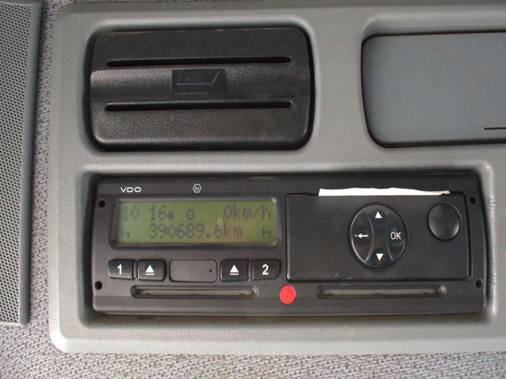 Billenőplatós teherautó Mercedes-Benz ACTROS 3346 6x6 HIAB 244EP-4 Crane Kipper: 18 kép. Billenőplatós teherautó Mercedes-Benz ACTROS 3346 6x6 HIAB 244EP-4 Crane Kipper: 18 kép.