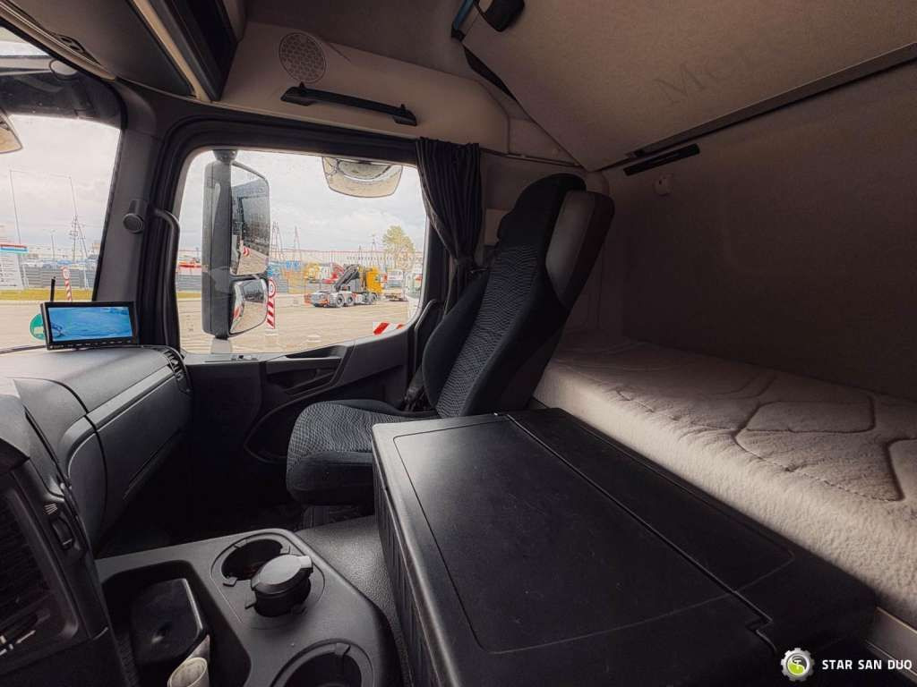 Darus autó Mercedes-Benz  AROCS 1851 PALFINGER PK 20002 Crane Kran: 18 kép.