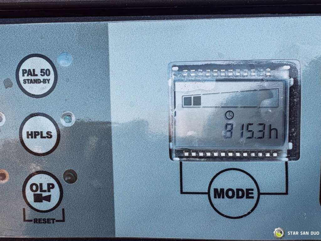 Darus autó Mercedes-Benz  AROCS 1851 PALFINGER PK 20002 Crane Kran: 24 kép.