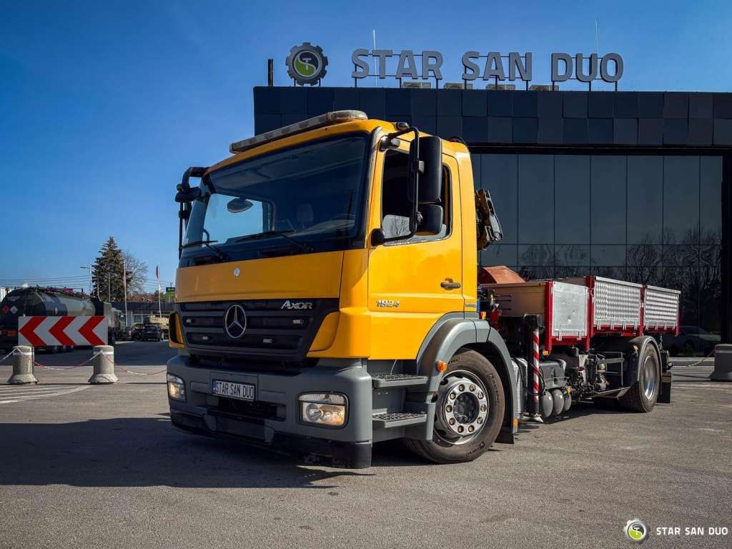 Mercedes-Benz AXOR 1824 4x2 HMF 975 HDS Crane Rotator Kipper Mercedes-Benz AXOR 1824 4x2 HMF 975 HDS Crane Rotator Kipper - Darus autó, Billenőplatós teherautó: 3 kép. Mercedes-Benz AXOR 1824 4x2 HMF 975 HDS Crane Rotator Kipper Mercedes-Benz AXOR 1824 4x2 HMF 975 HDS Crane Rotator Kipper - Darus autó, Billenőplatós teherautó: 3 kép.