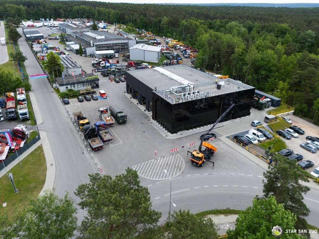 Mercedes-Benz Actros 1841 AK 4x4 Hiab 288E-7 Crane Kipper - Billenőplatós teherautó: 3 kép. Mercedes-Benz Actros 1841 AK 4x4 Hiab 288E-7 Crane Kipper - Billenőplatós teherautó: 3 kép.