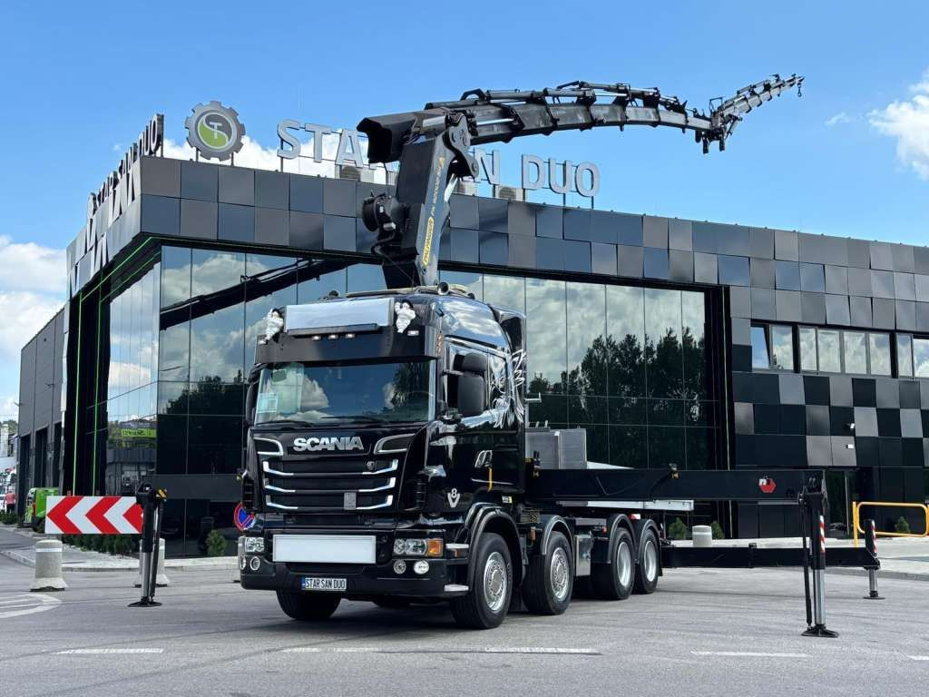Scania R560 8x2 PALFINGER PK 92002 SH Fly Jib Winch 5t - Nyergesvontató: 4 kép. Scania R560 8x2 PALFINGER PK 92002 SH Fly Jib Winch 5t - Nyergesvontató: 4 kép.