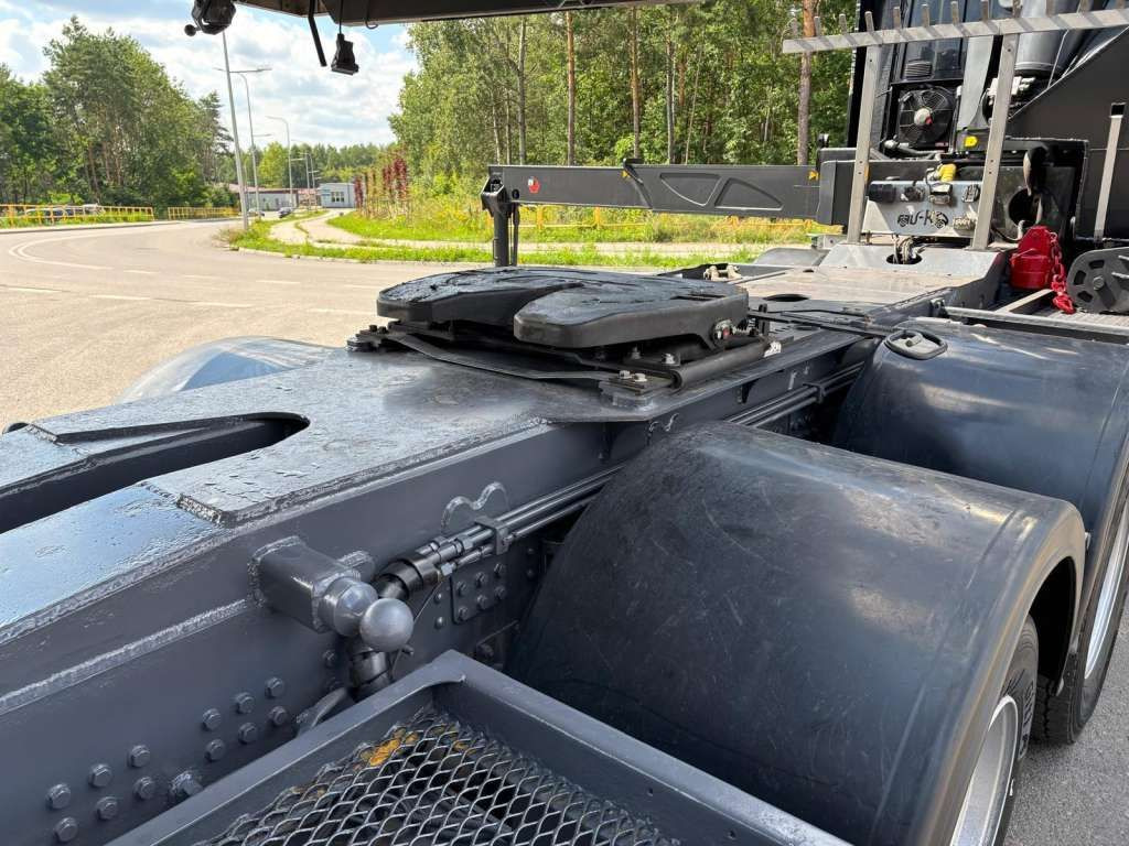 Nyergesvontató Scania  R560 8x2 PALFINGER PK 92002 SH Fly Jib Winch 5t: 15 kép.