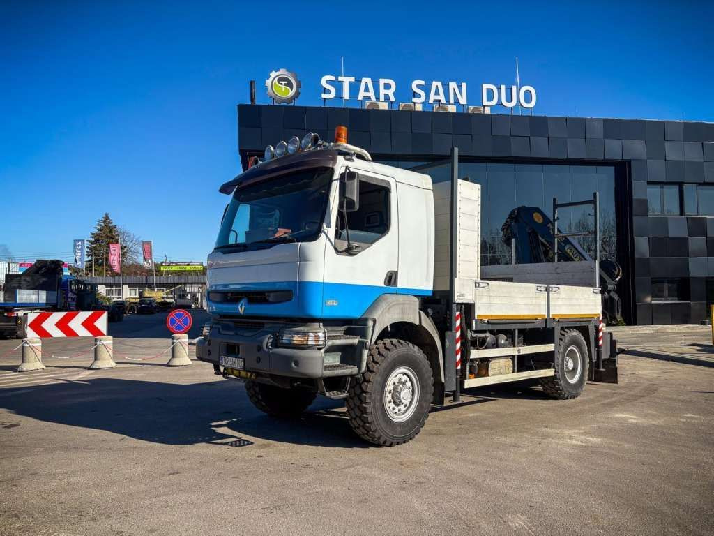 Renault KERAX 270 4x4 PALFINGER PK 16502 CRANE WINCH - Darus autó, Platós teherautó: 3 kép. Renault KERAX 270 4x4 PALFINGER PK 16502 CRANE WINCH - Darus autó, Platós teherautó: 3 kép.