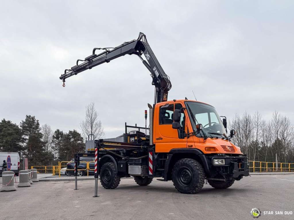 Unimog Mercedes-Benz UNIMOG U300 4x4 HIAB 122 D-3 CRANE Unimog Mercedes-Benz UNIMOG U300 4x4 HIAB 122 D-3 CRANE - Darus autó, Platós teherautó: 3 kép. Unimog Mercedes-Benz UNIMOG U300 4x4 HIAB 122 D-3 CRANE Unimog Mercedes-Benz UNIMOG U300 4x4 HIAB 122 D-3 CRANE - Darus autó, Platós teherautó: 3 kép.