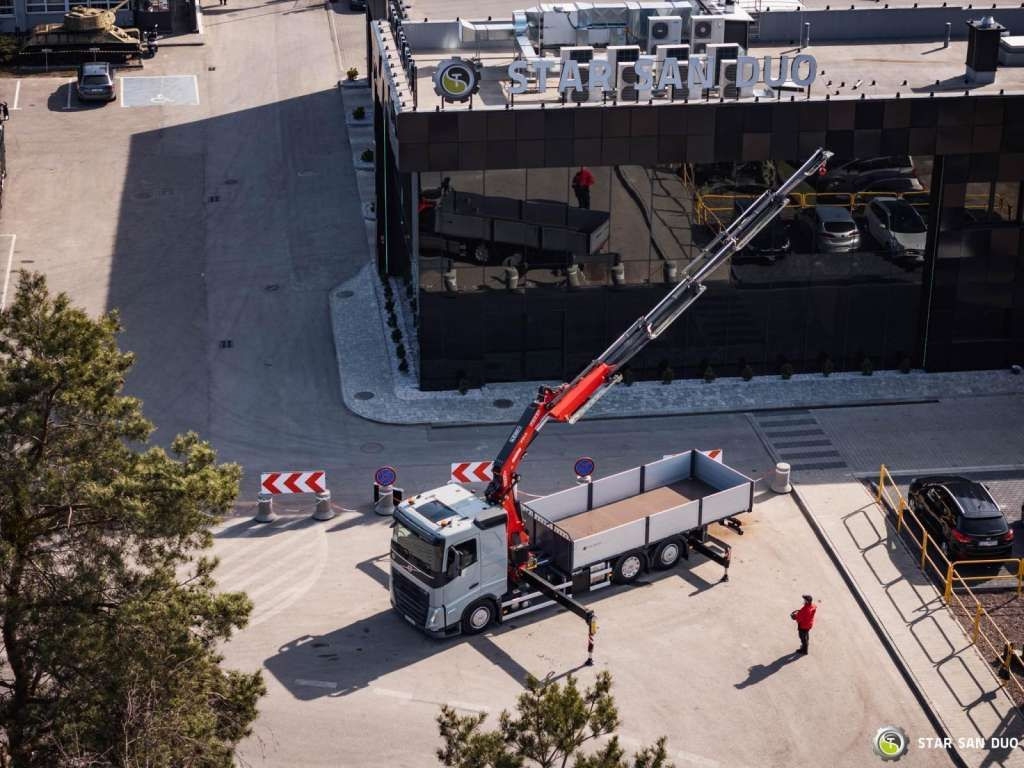 Volvo  FH 500 6x2 FASSI F545R.A.2.25 CRANE KRAN NEW !! - Darus autó: 4 kép. Volvo  FH 500 6x2 FASSI F545R.A.2.25 CRANE KRAN NEW !! - Darus autó: 4 kép.