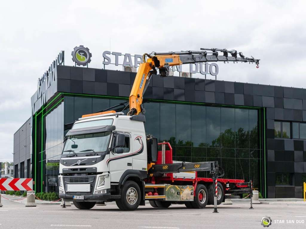 Volvo FM 450 6x2 EFFER 395/8S Euro 6 Crane Winch - Darus autó: 2 kép. Volvo FM 450 6x2 EFFER 395/8S Euro 6 Crane Winch - Darus autó: 2 kép.