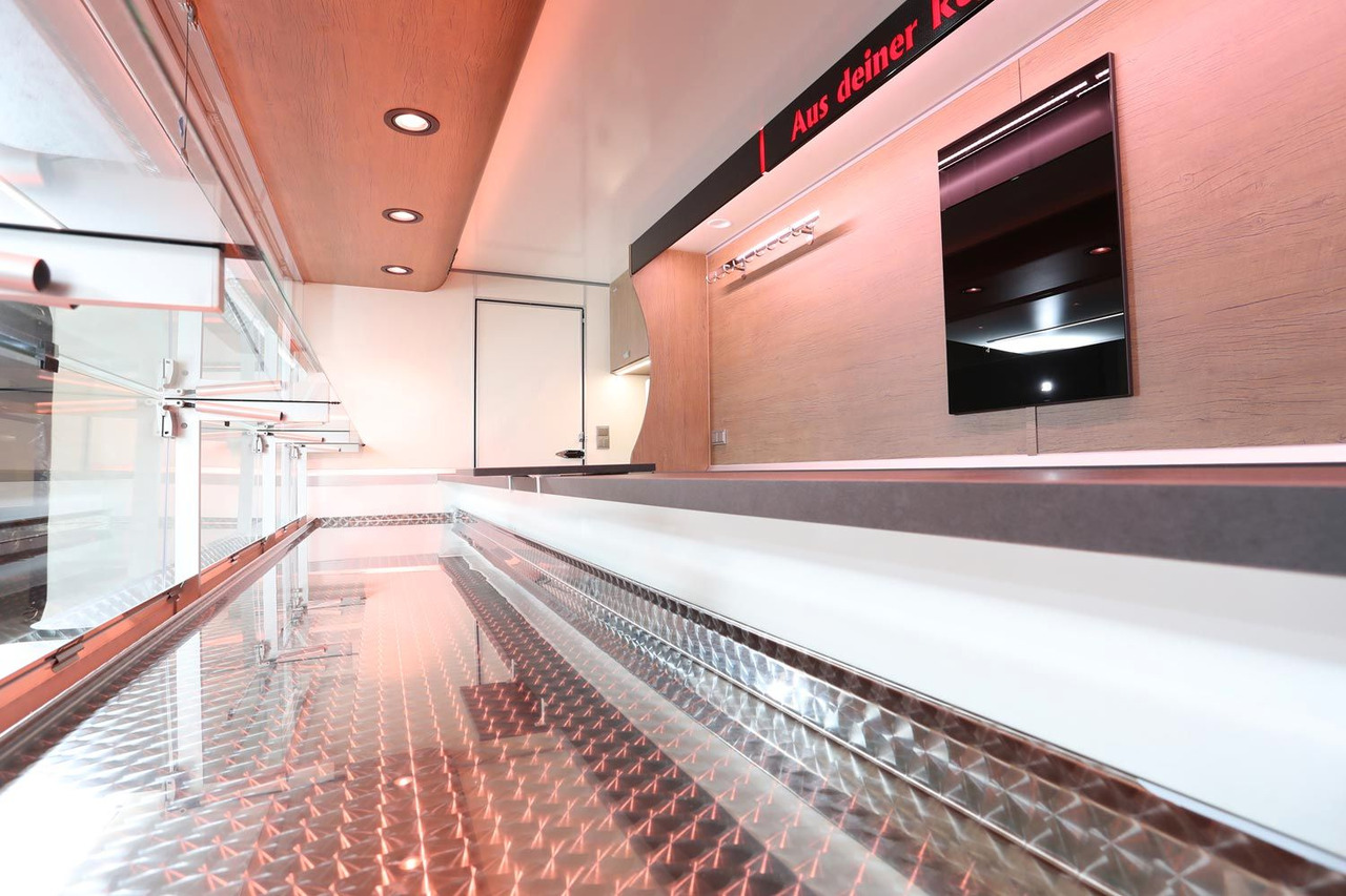 Fiat Ducato - Büféautó: 5 kép. Fiat Ducato - Büféautó: 5 kép.