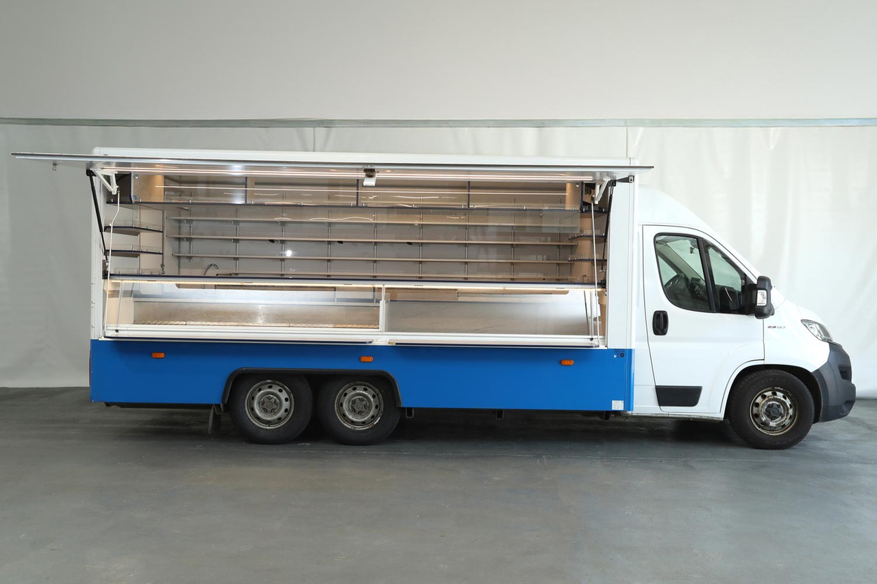 Tourenmobil BORCO HÖHNS - Büféautó: 1 kép. Tourenmobil BORCO HÖHNS - Büféautó: 1 kép.