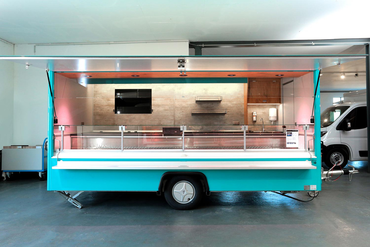 Verkaufsanhänger BORCO HÖHNS - Büfékocsi: 1 kép. Verkaufsanhänger BORCO HÖHNS - Büfékocsi: 1 kép.