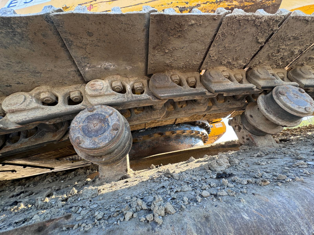 Lánctalpas kotró KOMATSU PC360 LC 10: 20 kép.