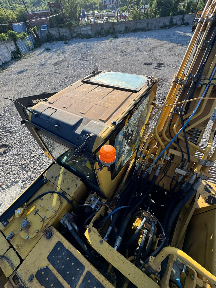 Lánctalpas kotró KOMATSU PC360 LC 10: 18 kép.