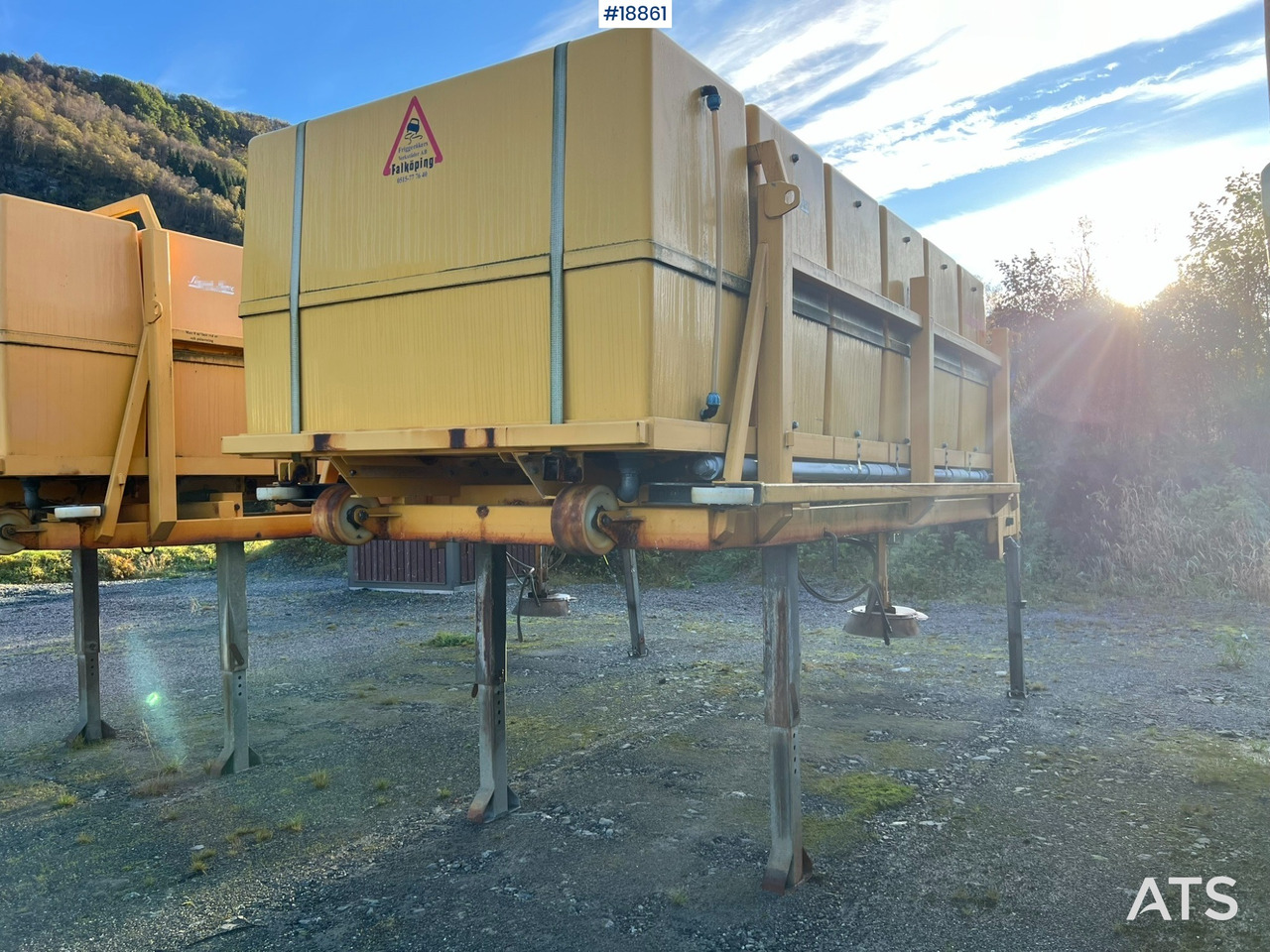 Falköping CLR-13 - Adapterek - Teherautó: 1 kép. Falköping CLR-13 - Adapterek - Teherautó: 1 kép.