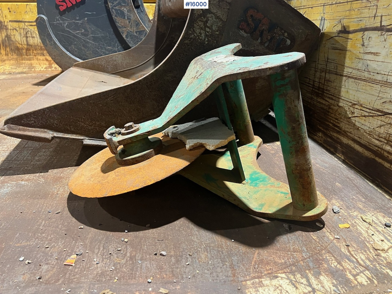 Pizzahjul S60 feste - Adapterek - Építőipari gépek: 1 kép. Pizzahjul S60 feste - Adapterek - Építőipari gépek: 1 kép.