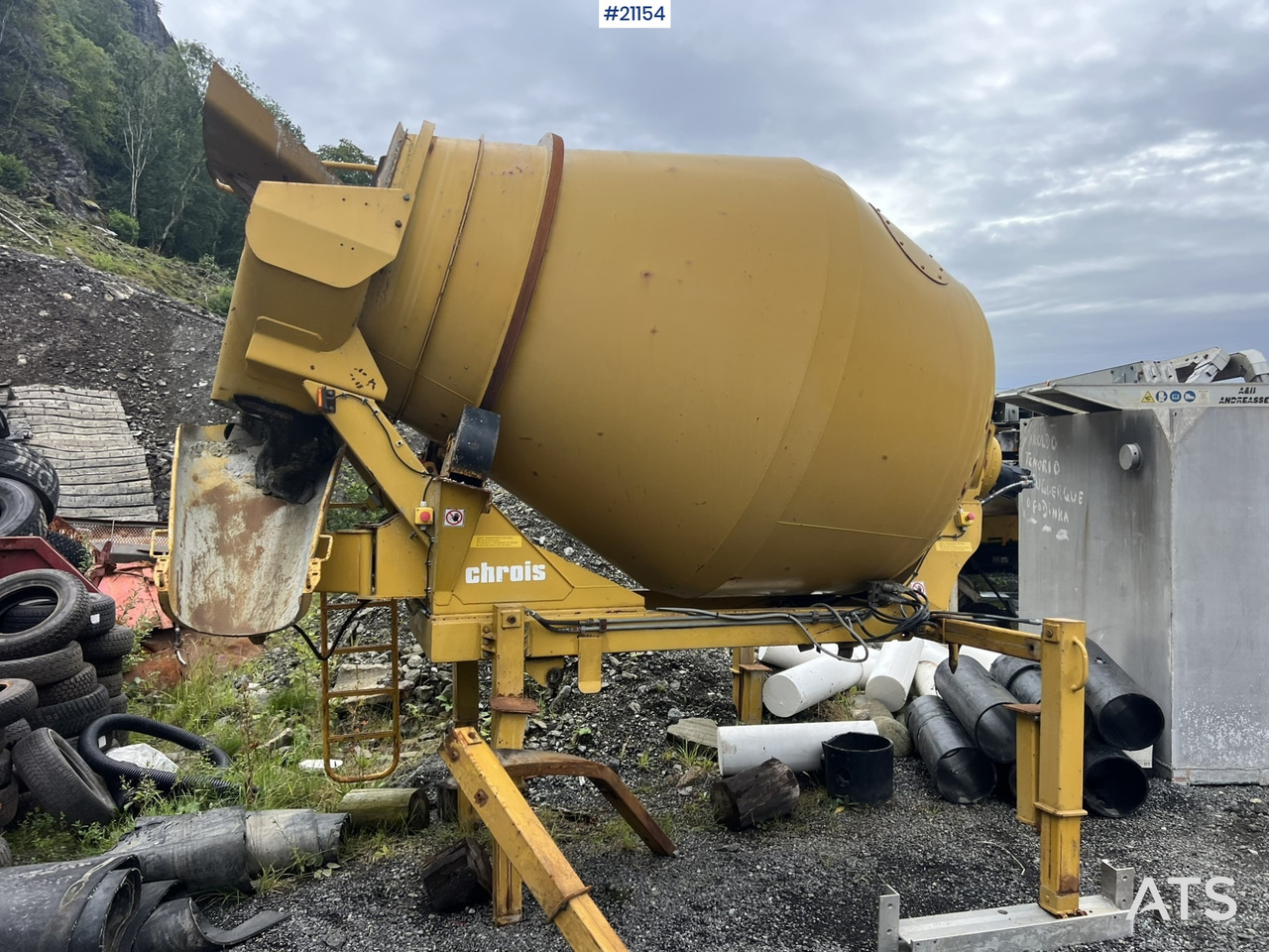 Chrois 3m3 - Betonkeverő: 4 kép. Chrois 3m3 - Betonkeverő: 4 kép.
