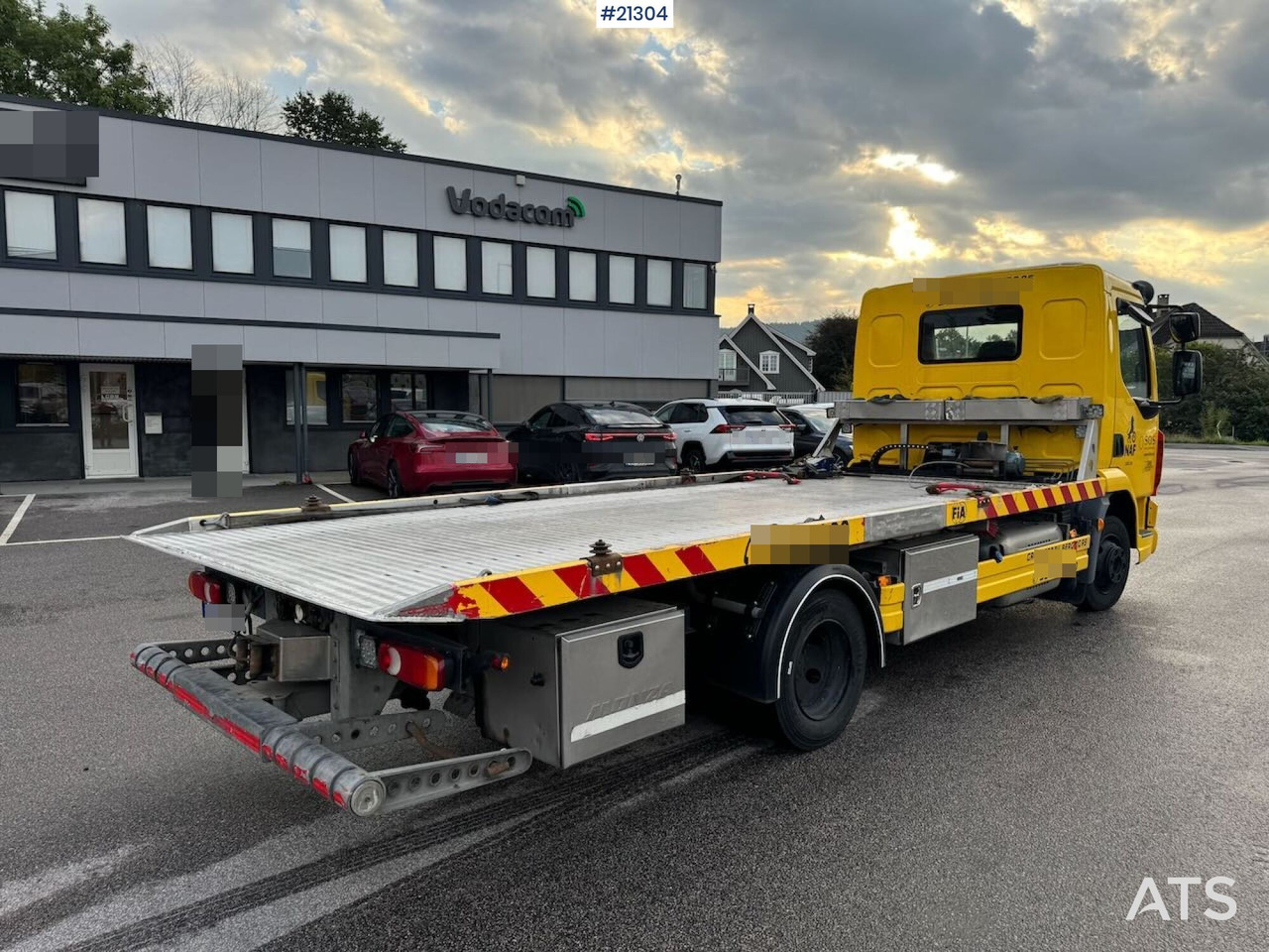 DAF LF210 - Vontató: 3 kép. DAF LF210 - Vontató: 3 kép.
